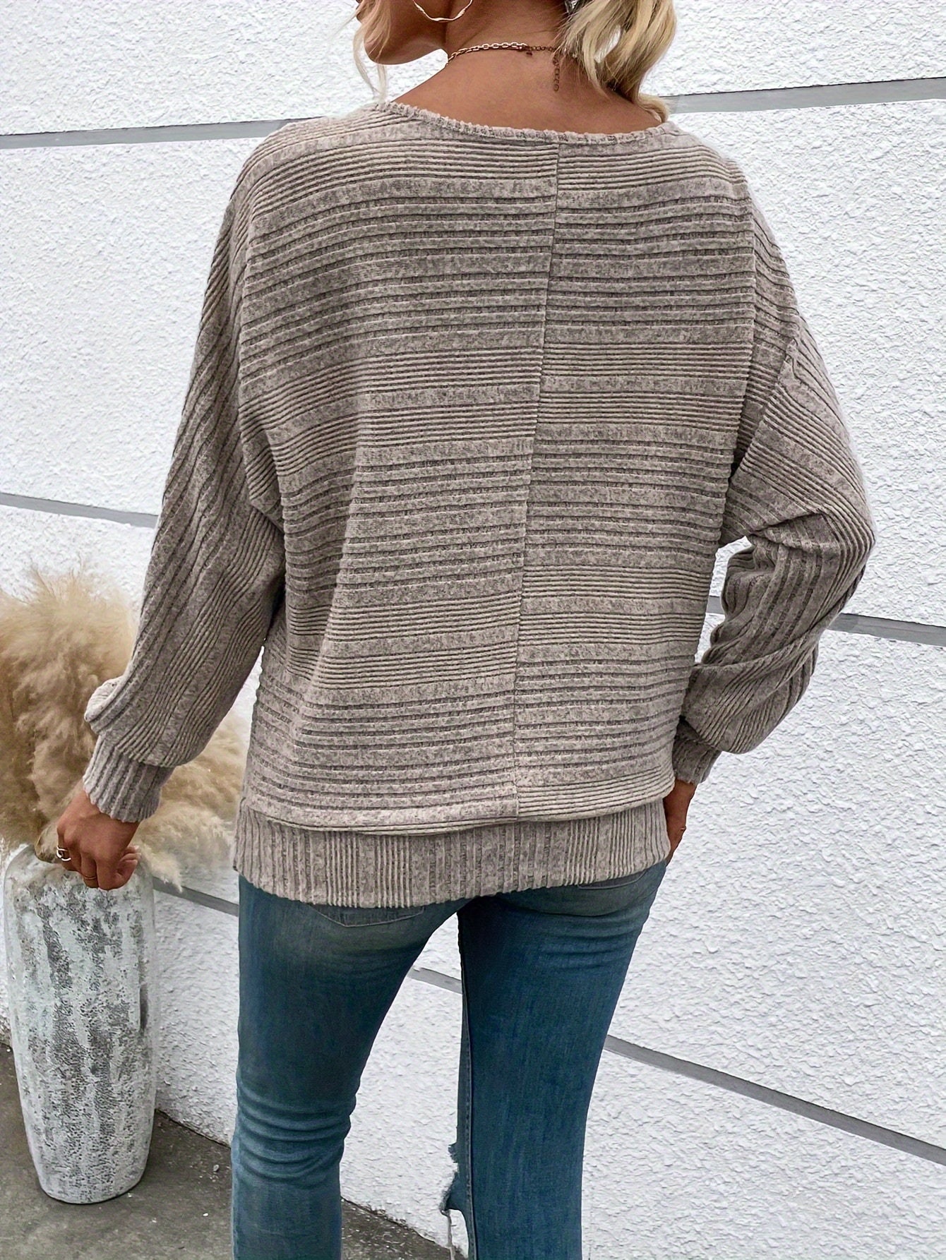 Stylischer Pullover für Damen mit lockeren Fledermausärmeln