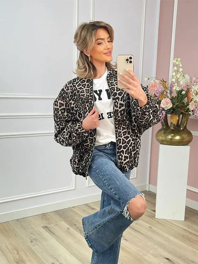 Stylische Jacke mit Leopardenmuster für Damen