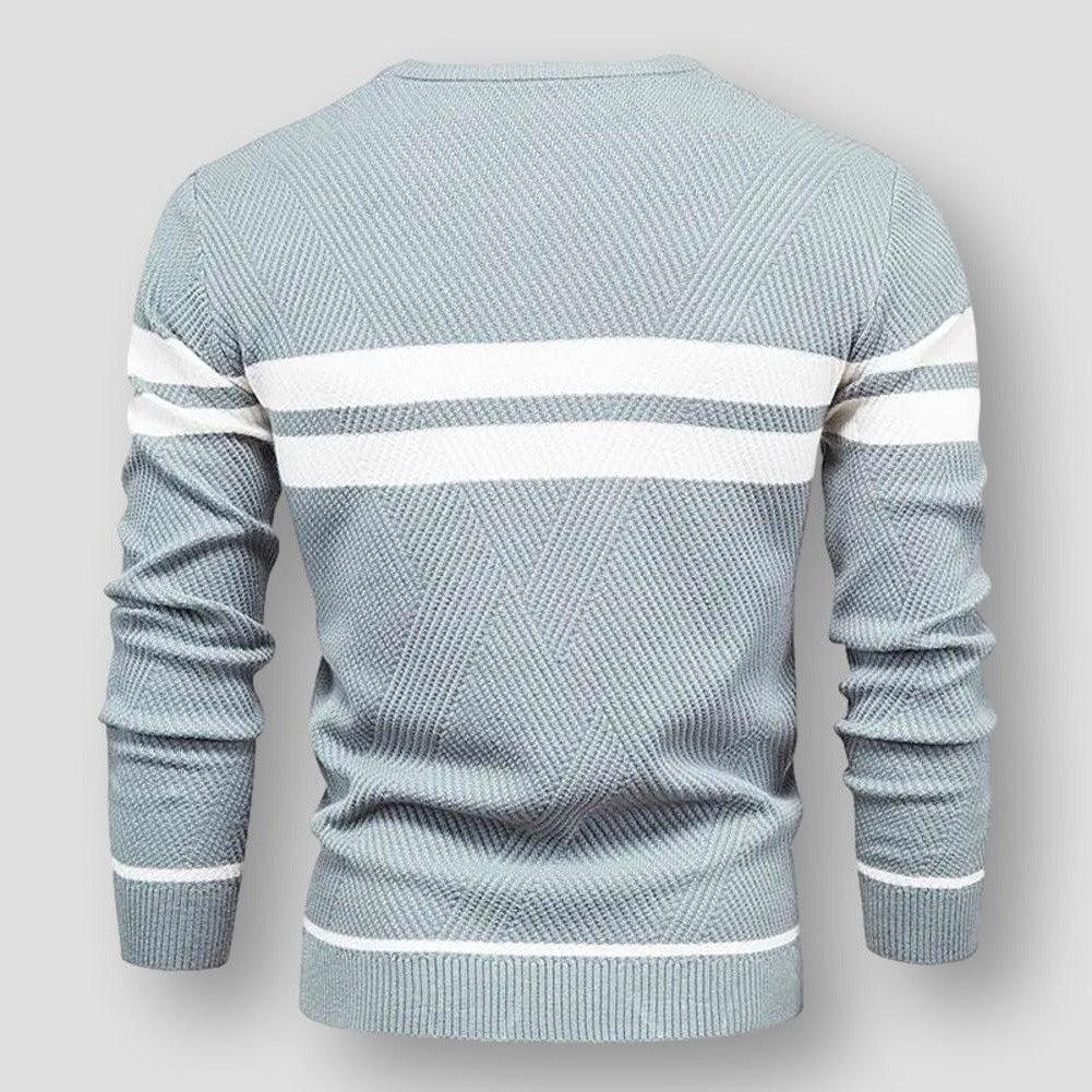 Trendiger gestreifter Strickpullover