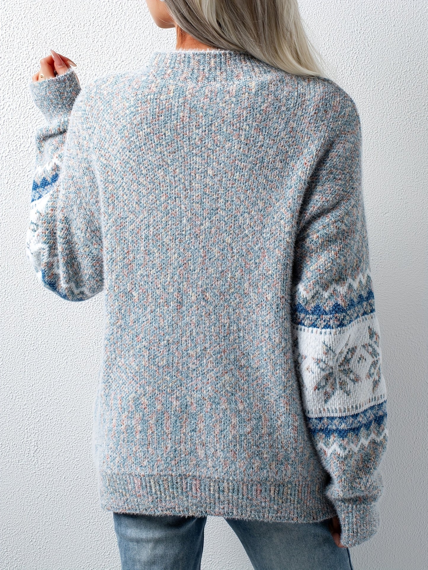 Niedlicher Damen-Pullover mit Schneeflocken-Muster