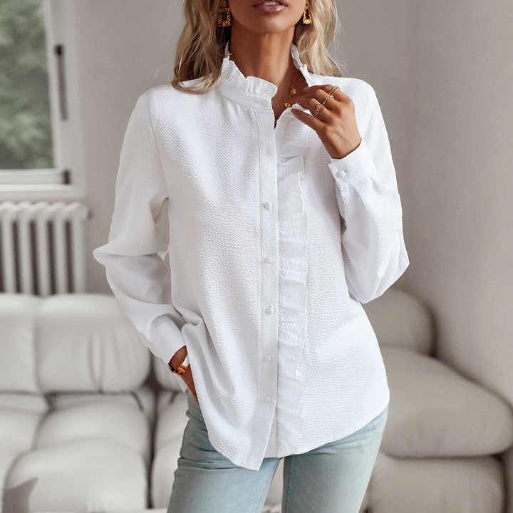 Elegante Bluse mit gerafftem Kragen